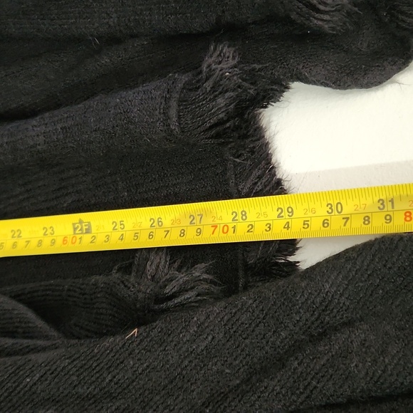 West Loop Vest Cardigan Open Front Sweater Black One Size Fringe Whimsigoth - Picture 8 of 10